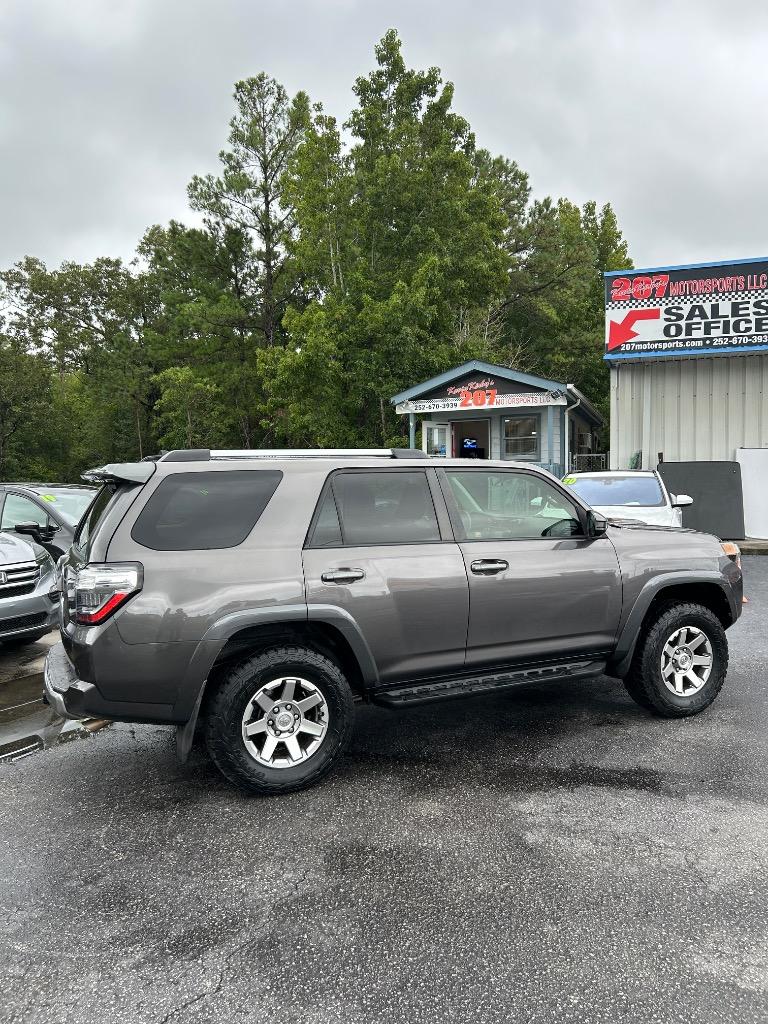 2014 Toyota 4Runner - $21,700
