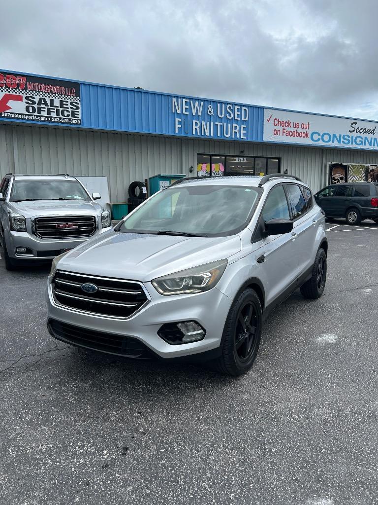 2017 Ford Escape - $8,500