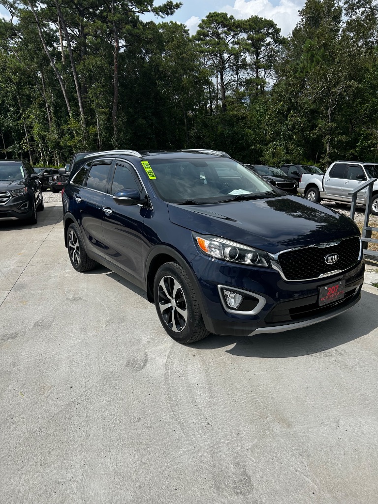 2018 Kia Sorento - $13,900