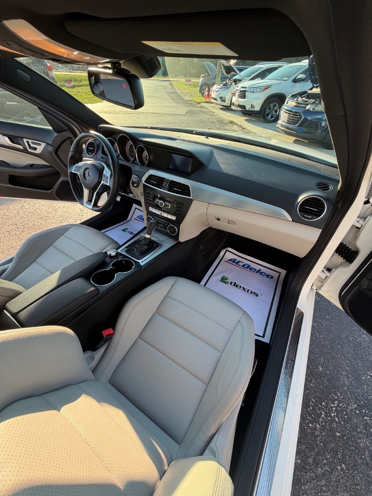 2014 Mercedes-Benz C-Class - $12,700