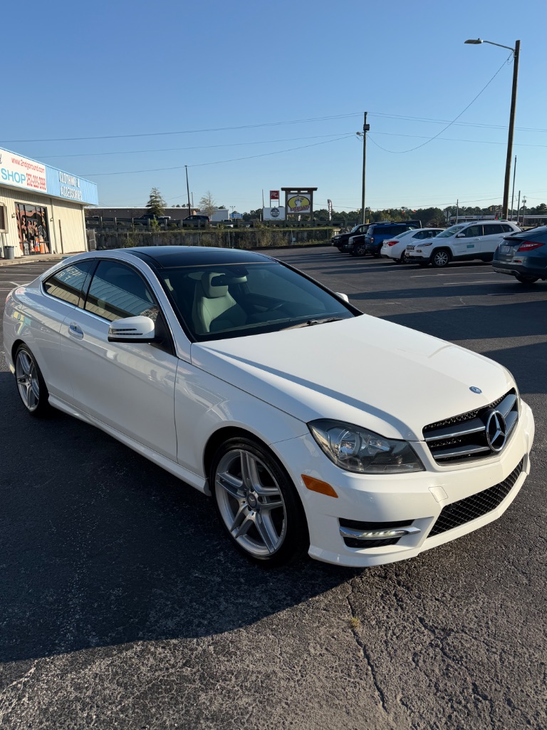 2014 Mercedes-Benz C-Class - $12,700
