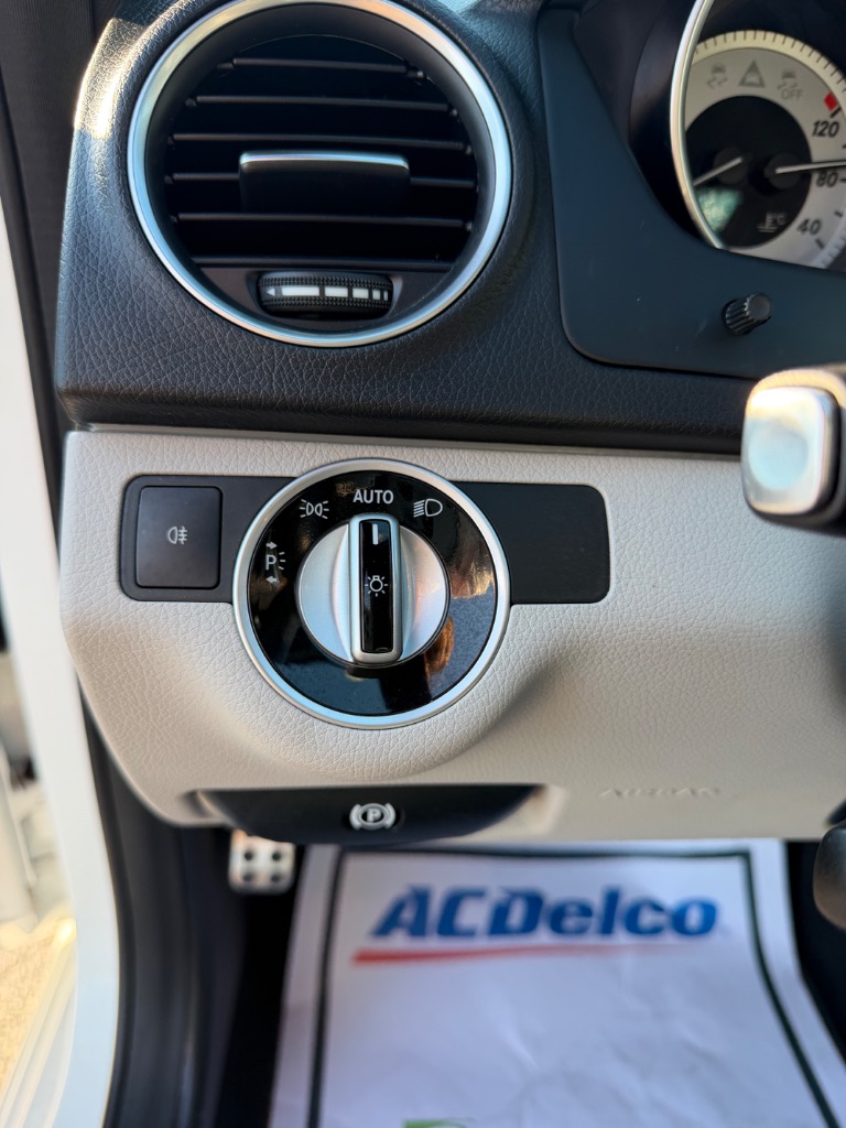 2014 Mercedes-Benz C-Class - $12,700