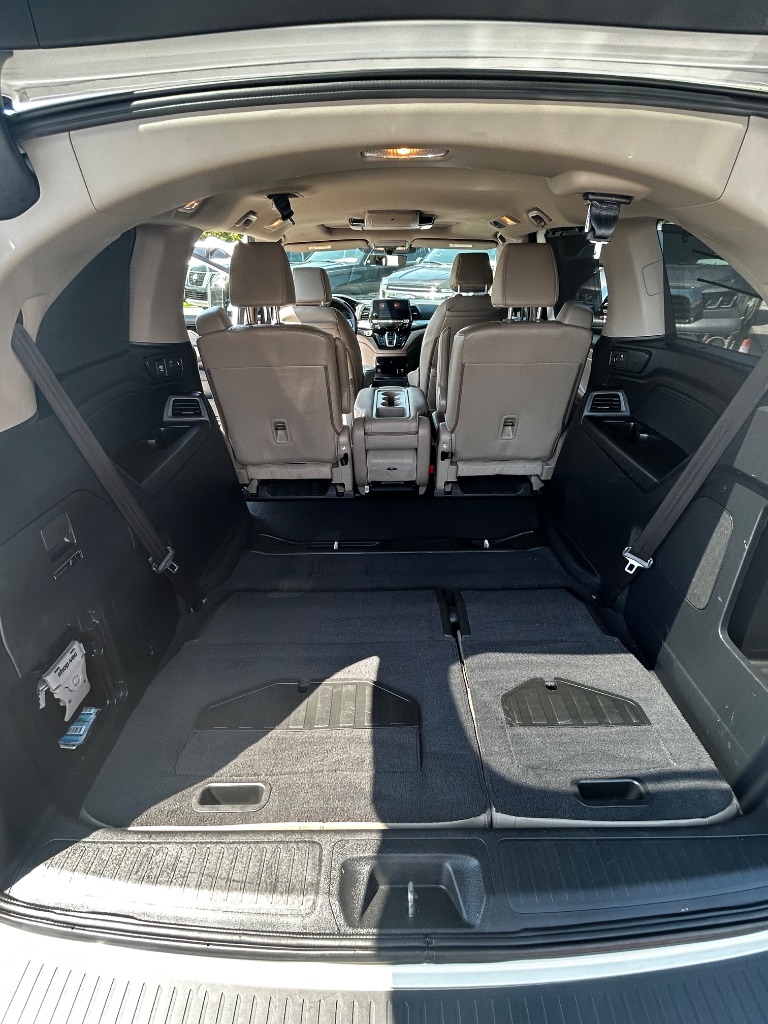 2019 Honda Odyssey - $21,800