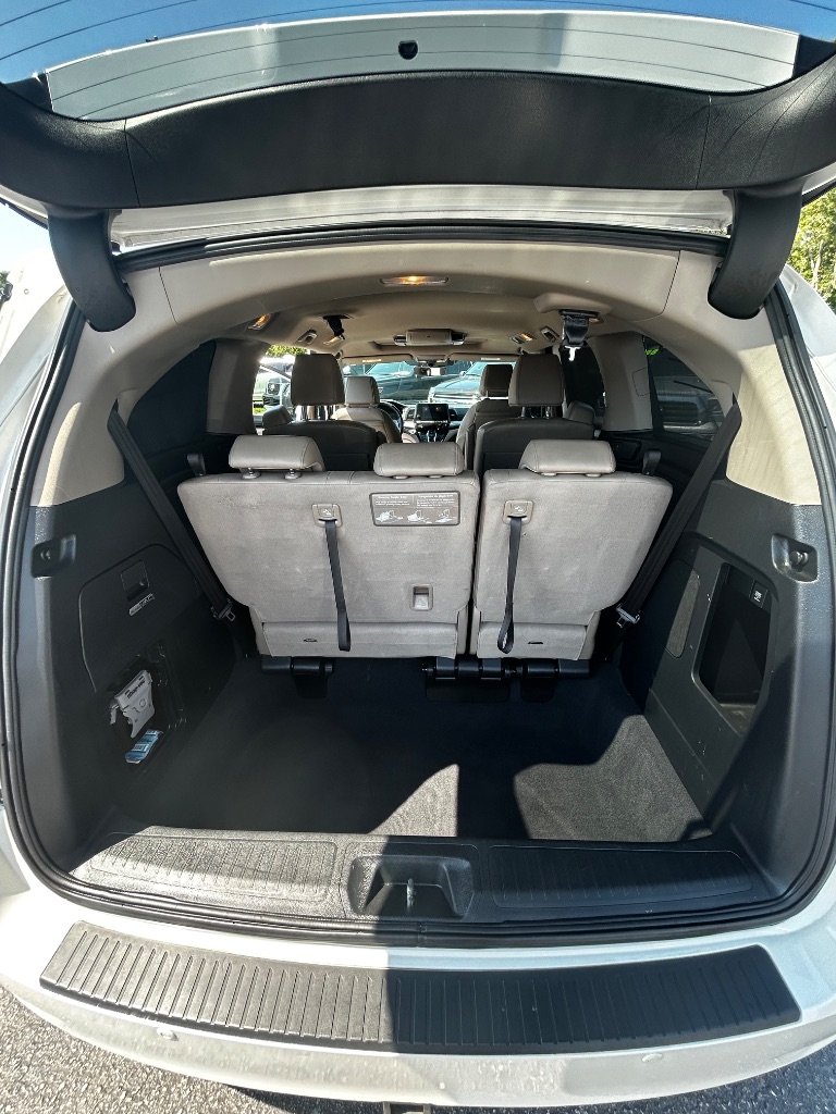 2019 Honda Odyssey - $21,800