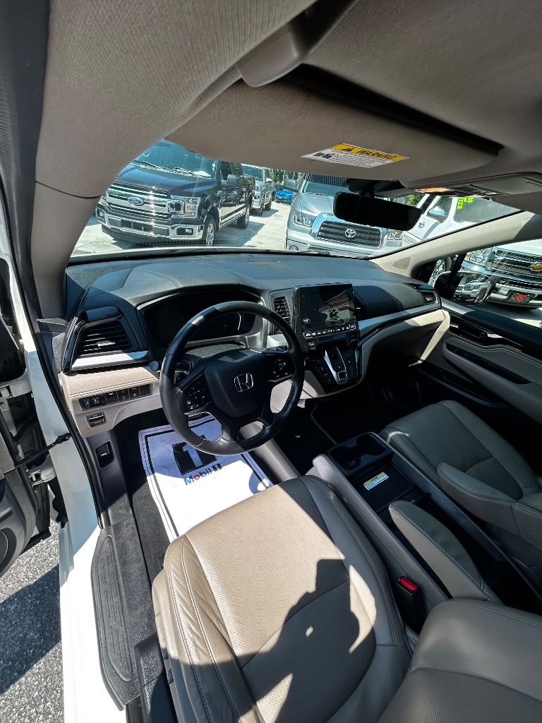 2019 Honda Odyssey - $21,800