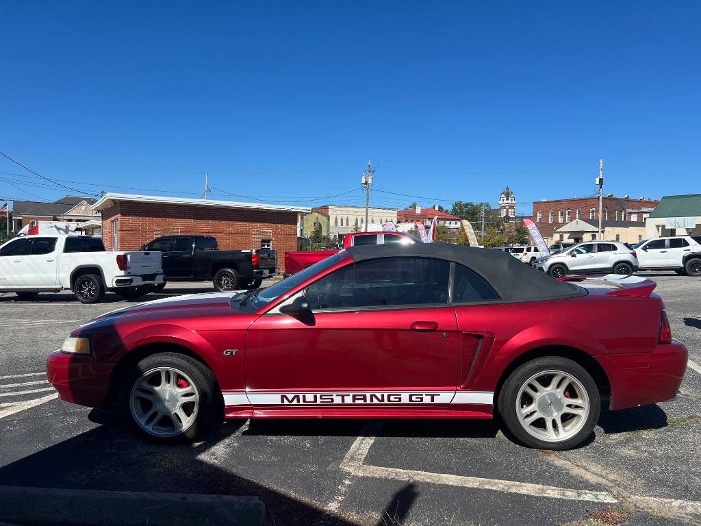 2000 Ford Mustang GT