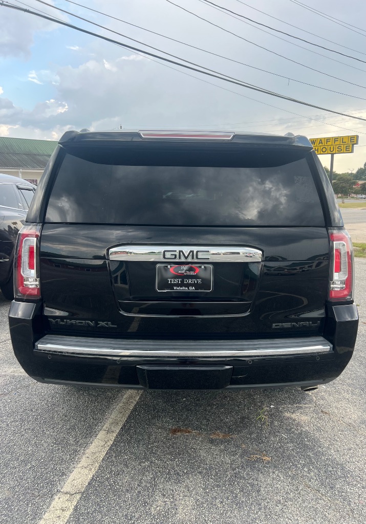 2017 GMC Yukon