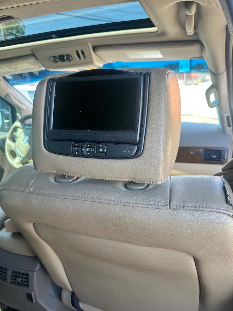 2015 Nissan Armada