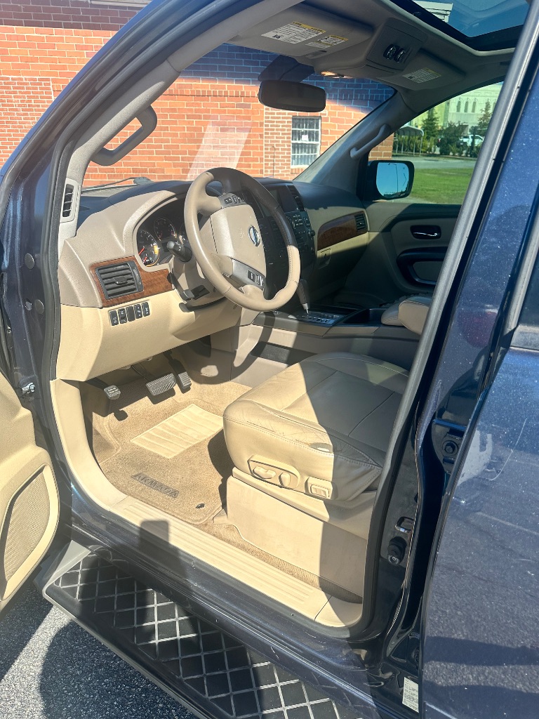 2015 Nissan Armada
