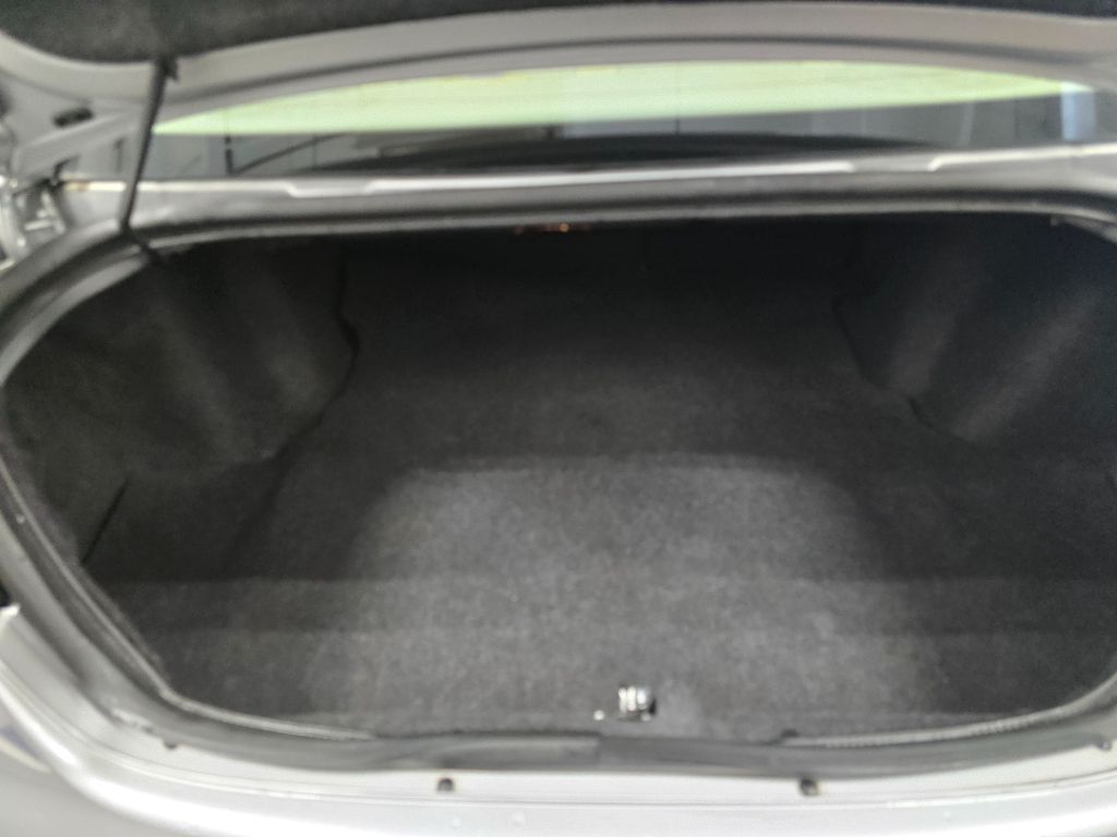 2014 Chrysler 200 - $5,500