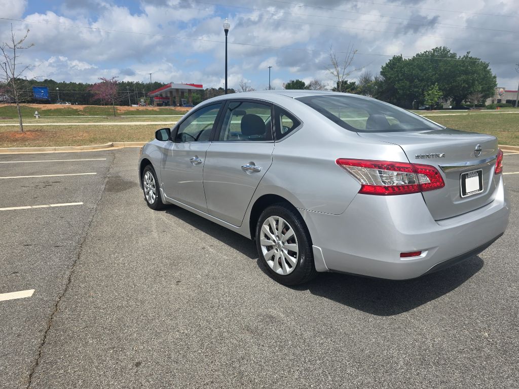 2015 Nissan Sentra S photo