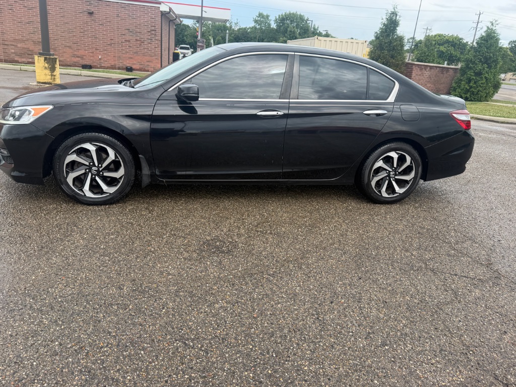 2016 Honda Accord - $13,500