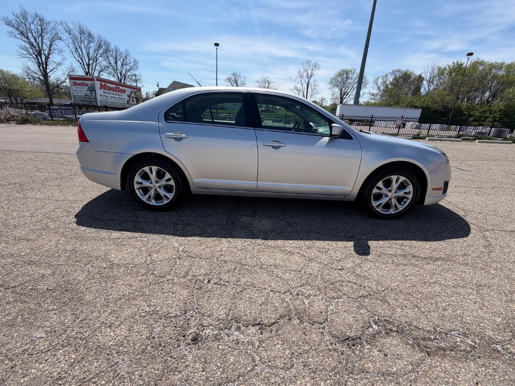 2012 Ford Fusion - $5,700