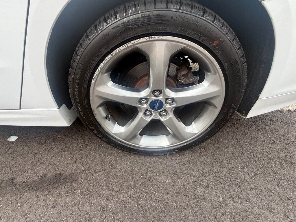 2013 Ford Fusion - $7,000
