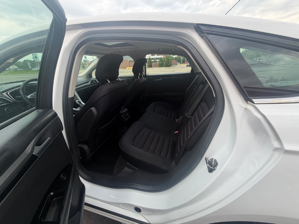 2013 Ford Fusion - $7,000