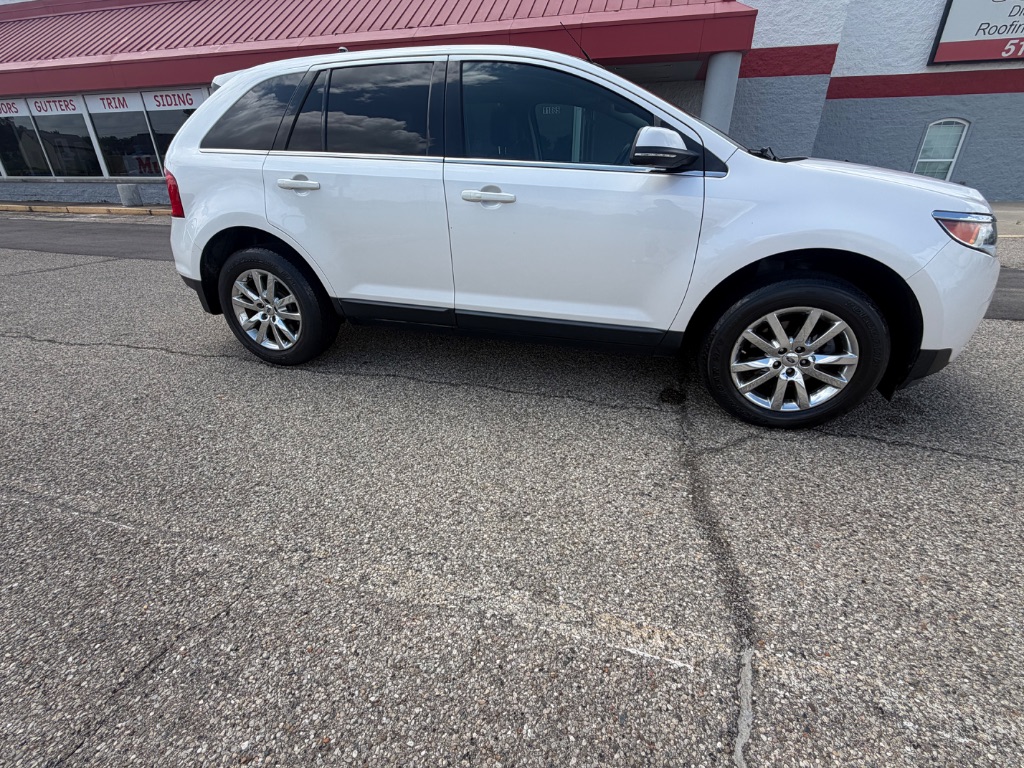 2014 Ford Edge - $7,900