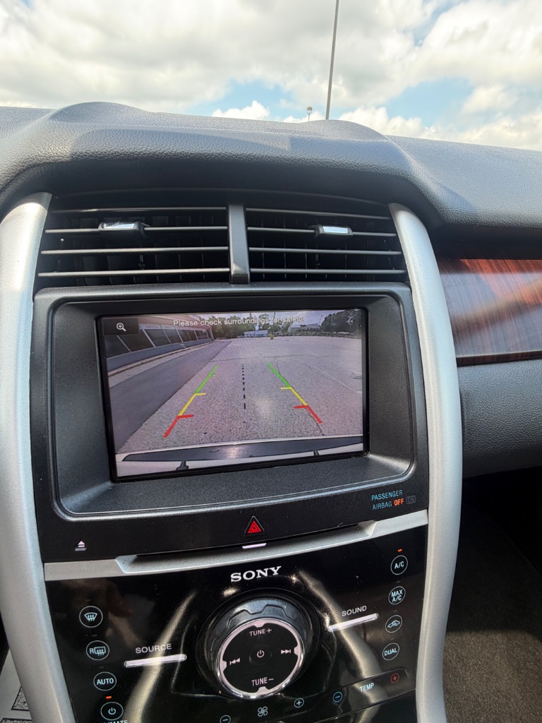 2014 Ford Edge - $7,900