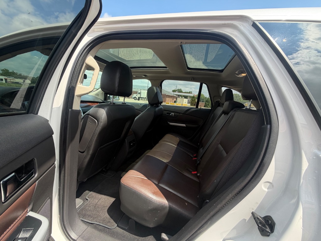 2014 Ford Edge - $7,900