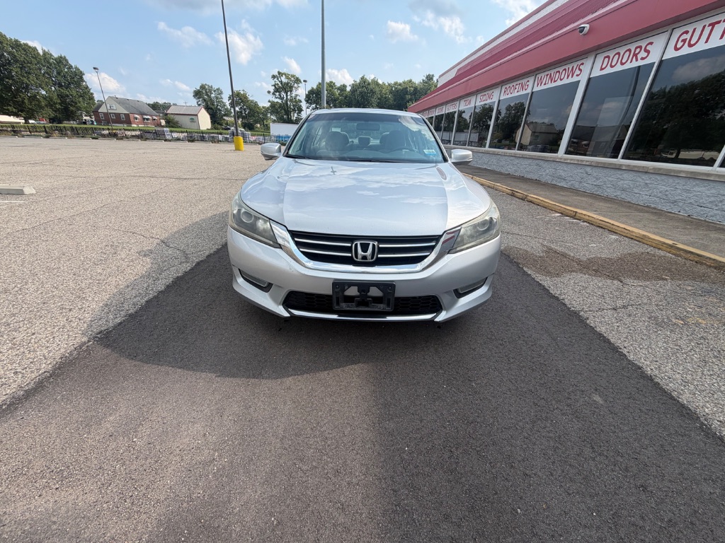 2013 Honda Accord - $8,100