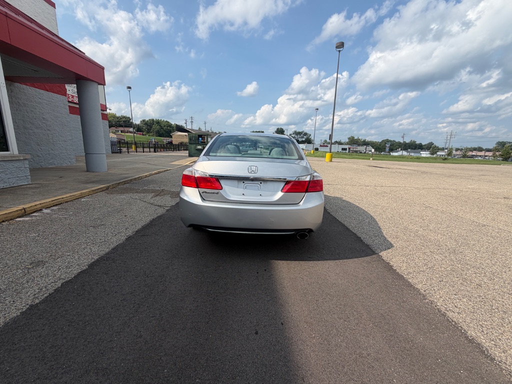 2013 Honda Accord - $8,100