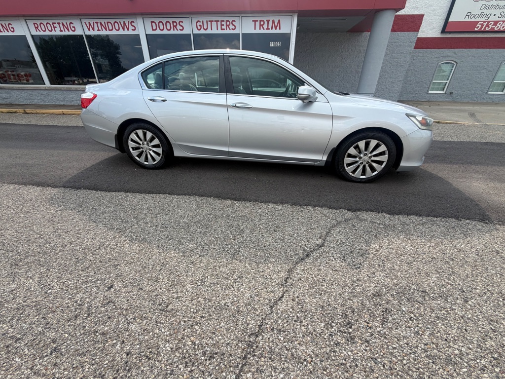 2013 Honda Accord - $8,100