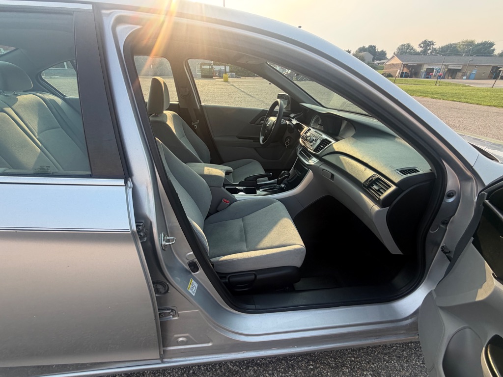 2013 Honda Accord - $11,100