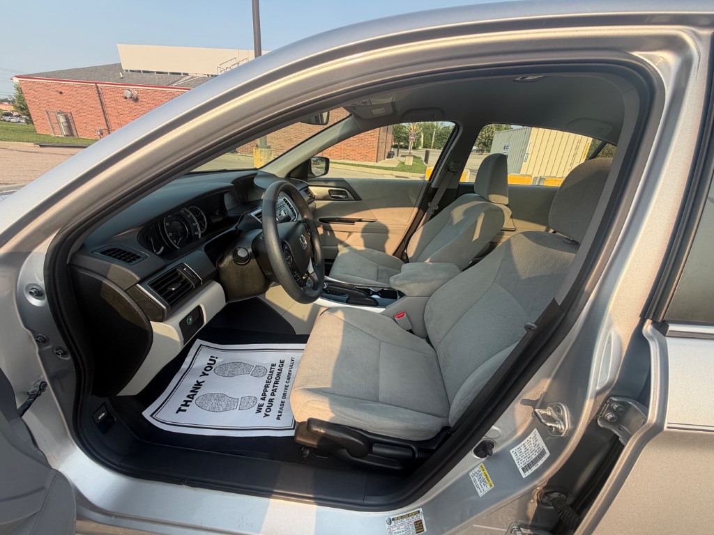 2013 Honda Accord - $11,100