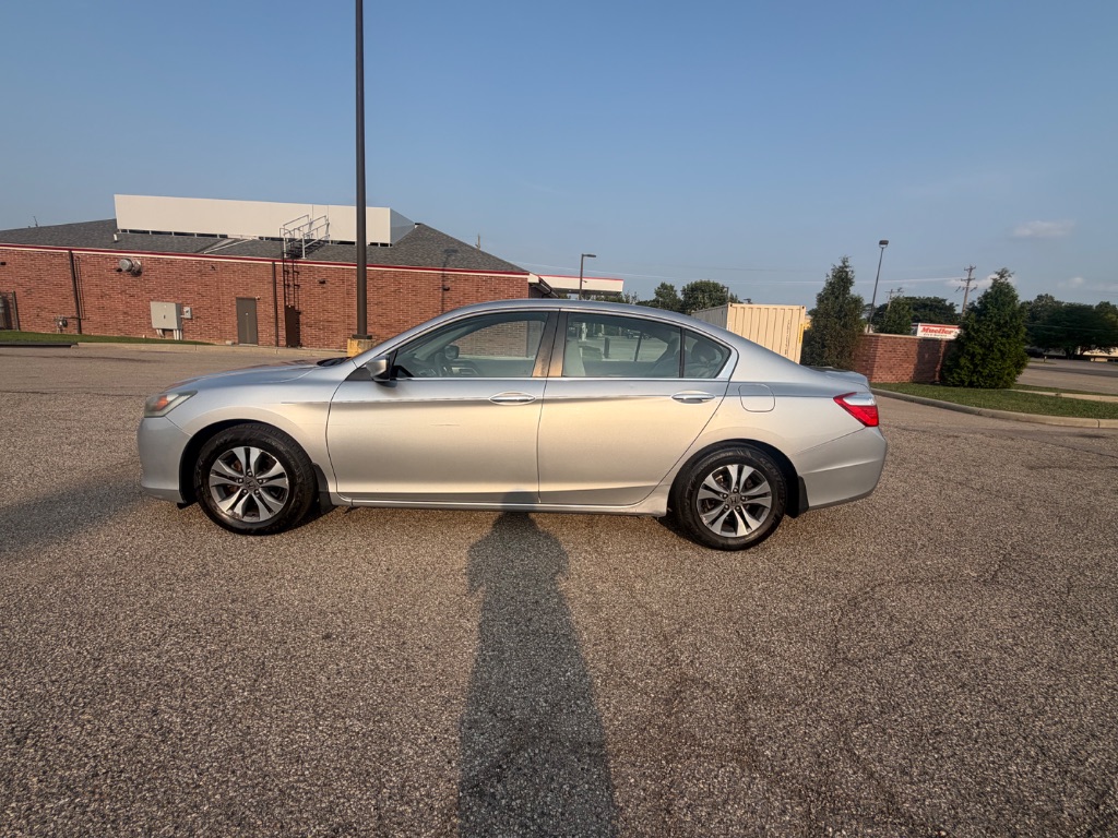 2013 Honda Accord - $11,100