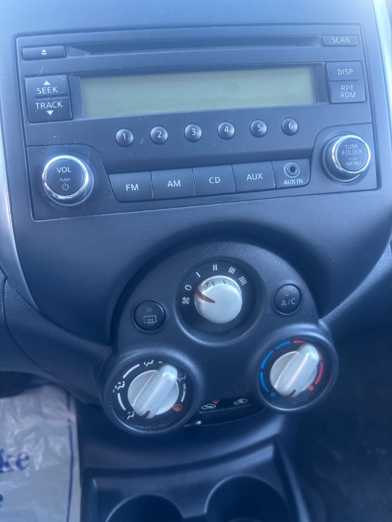 2014 Nissan Versa Note S photo