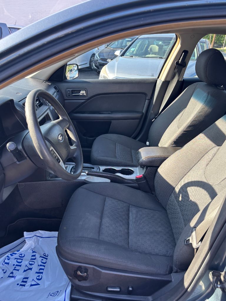 2011 Ford Fusion SE photo