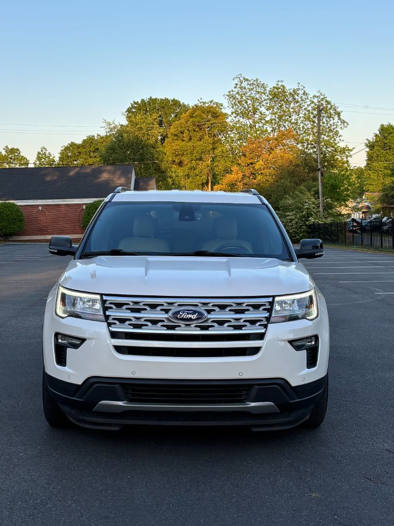 2019 Ford Explorer - $13,500