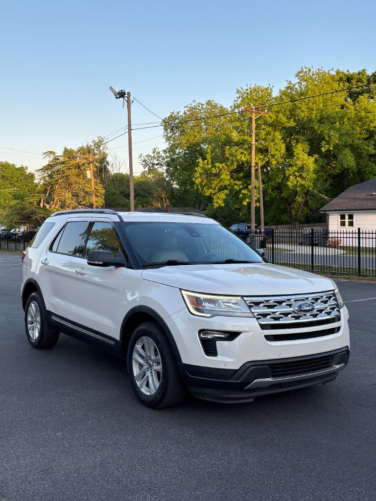 2019 Ford Explorer - $13,500