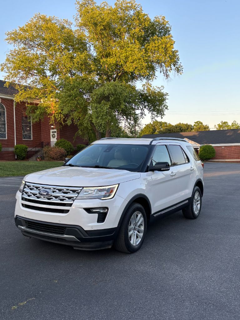 2019 Ford Explorer - $13,500