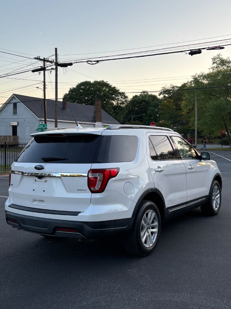 2019 Ford Explorer - $13,500