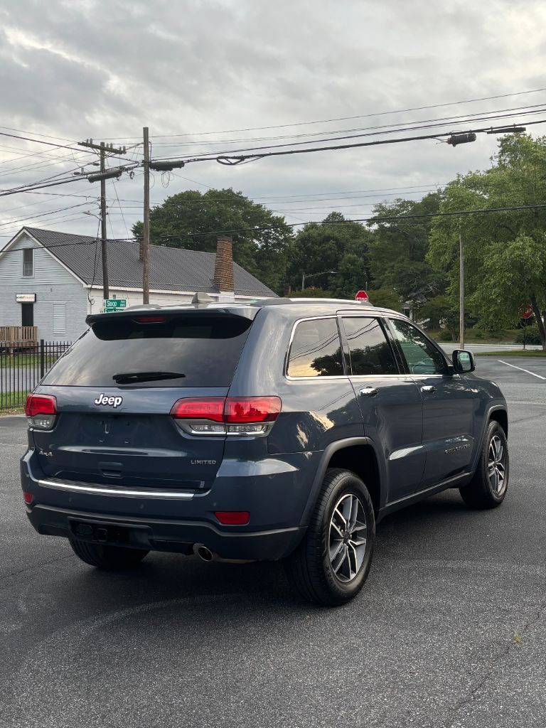 2021 Jeep Cherokee - $17,900
