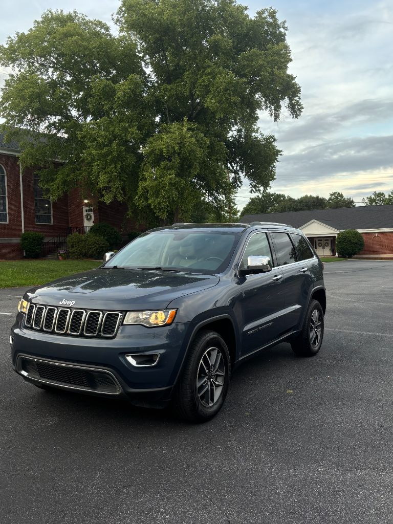2021 Jeep Cherokee - $17,900