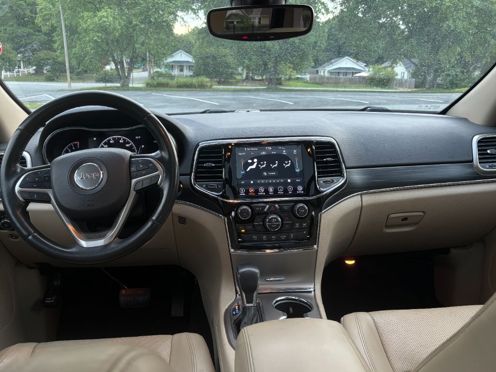 2021 Jeep Cherokee - $17,900