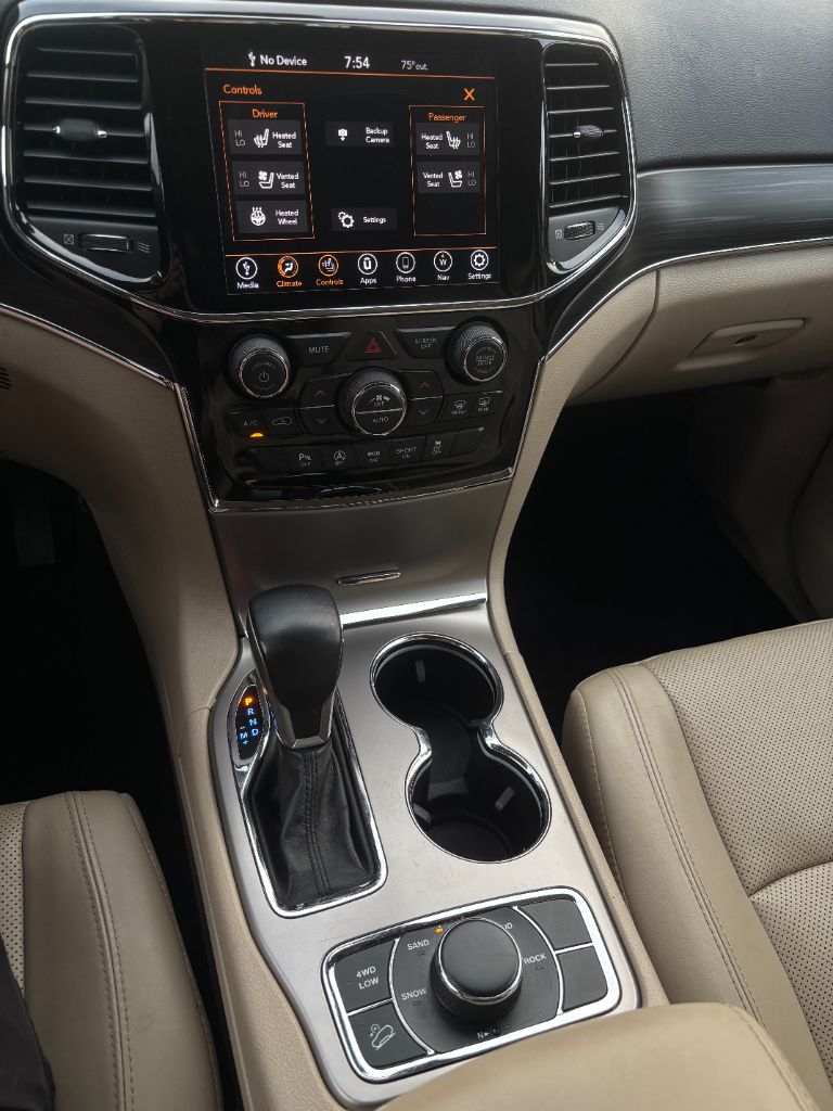 2021 Jeep Cherokee - $17,900