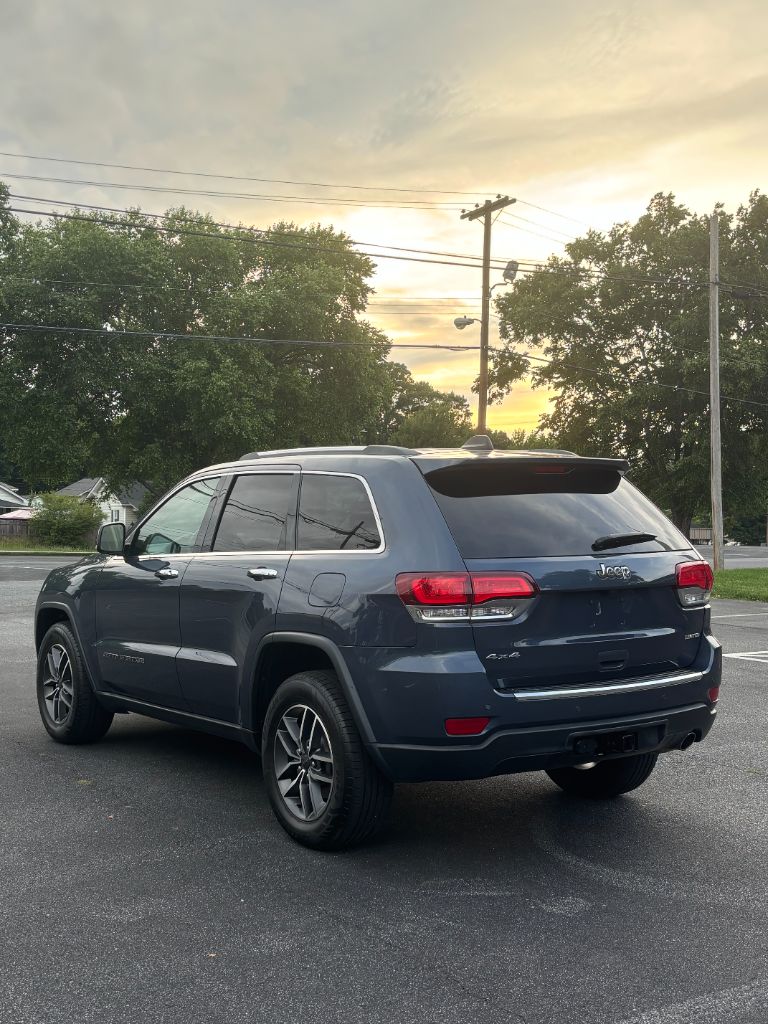2021 Jeep Cherokee - $17,900
