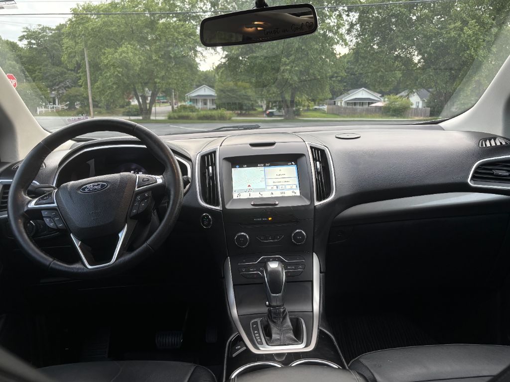 2018 Ford Edge - $12,800