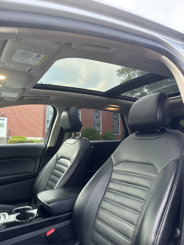 2018 Ford Edge - $12,800