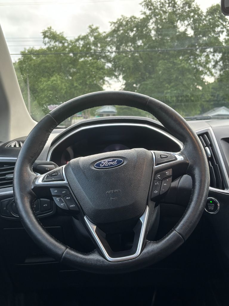 2018 Ford Edge - $12,800