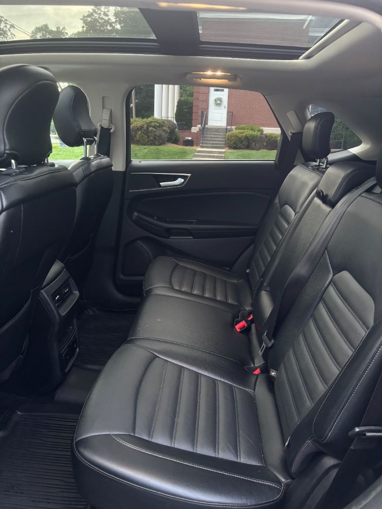 2018 Ford Edge - $12,800
