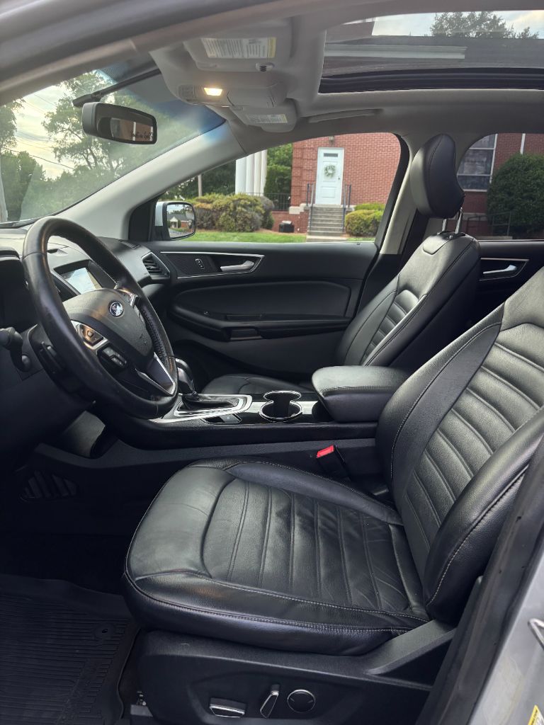 2018 Ford Edge - $12,800