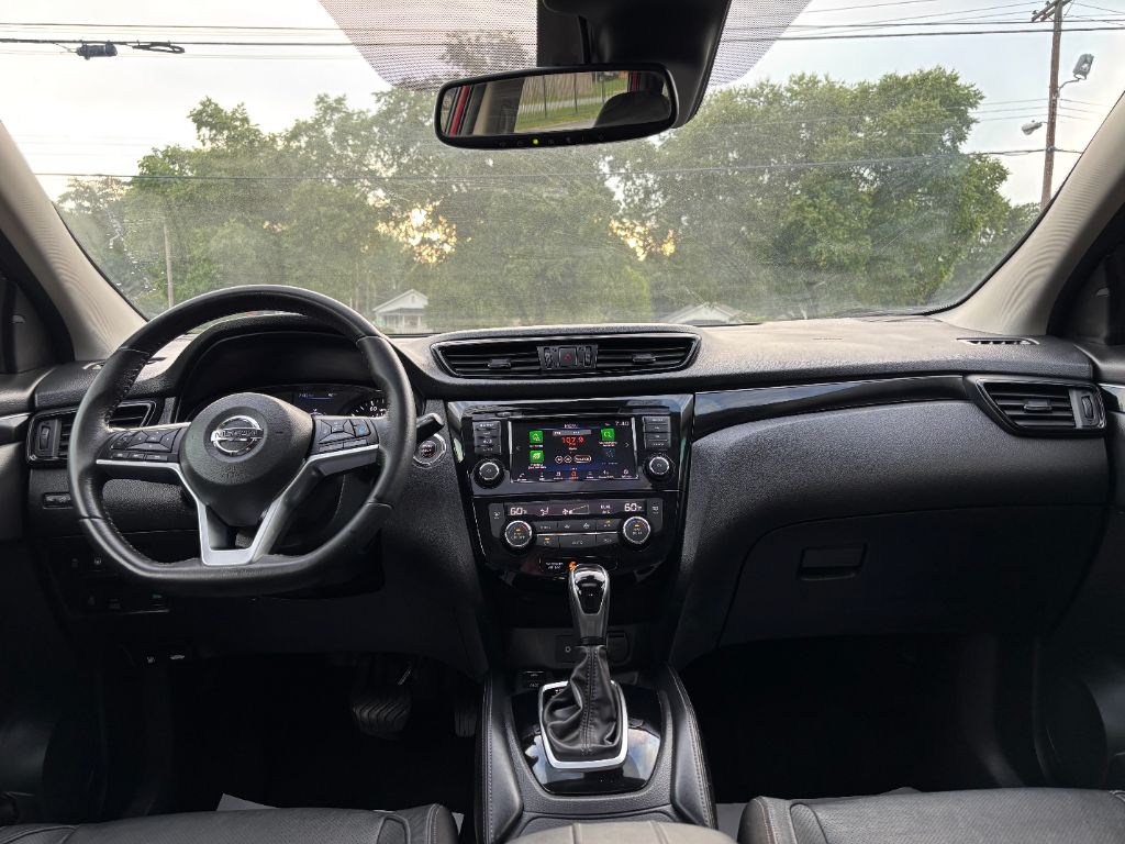 2019 Nissan Rogue - $14,900