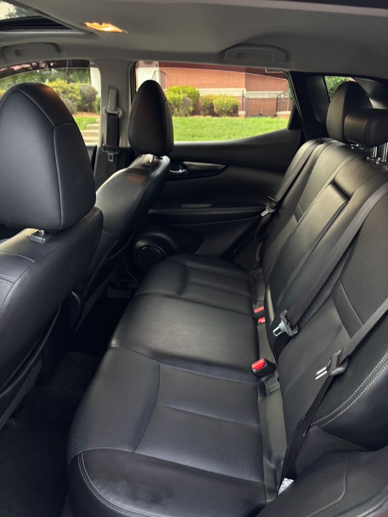 2019 Nissan Rogue - $14,900