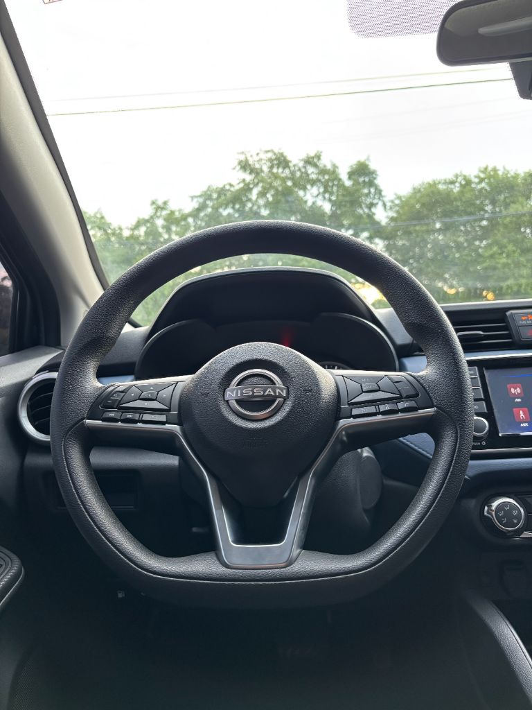 2023 Nissan Versa - $13,000