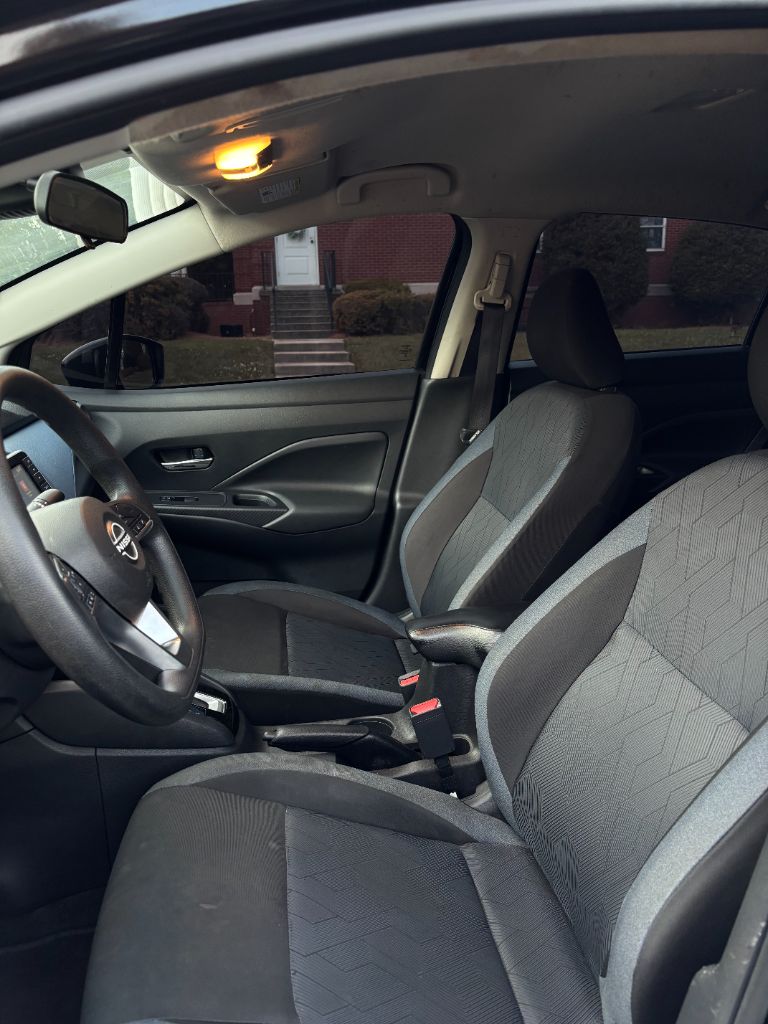 2023 Nissan Versa - $13,000