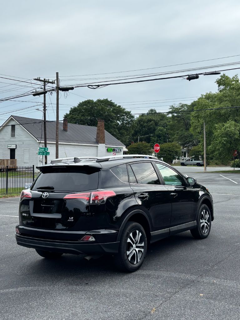 2018 Toyota RAV4 - $17,900