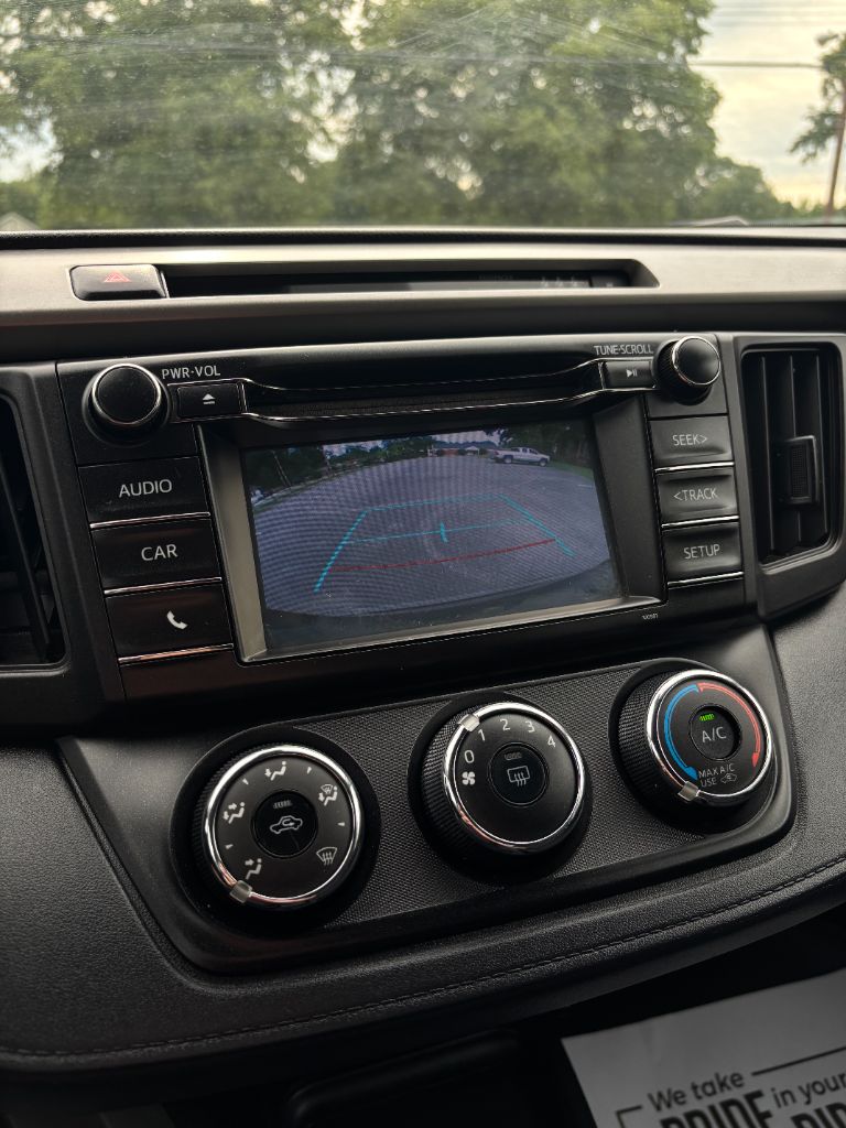 2018 Toyota RAV4 - $17,900